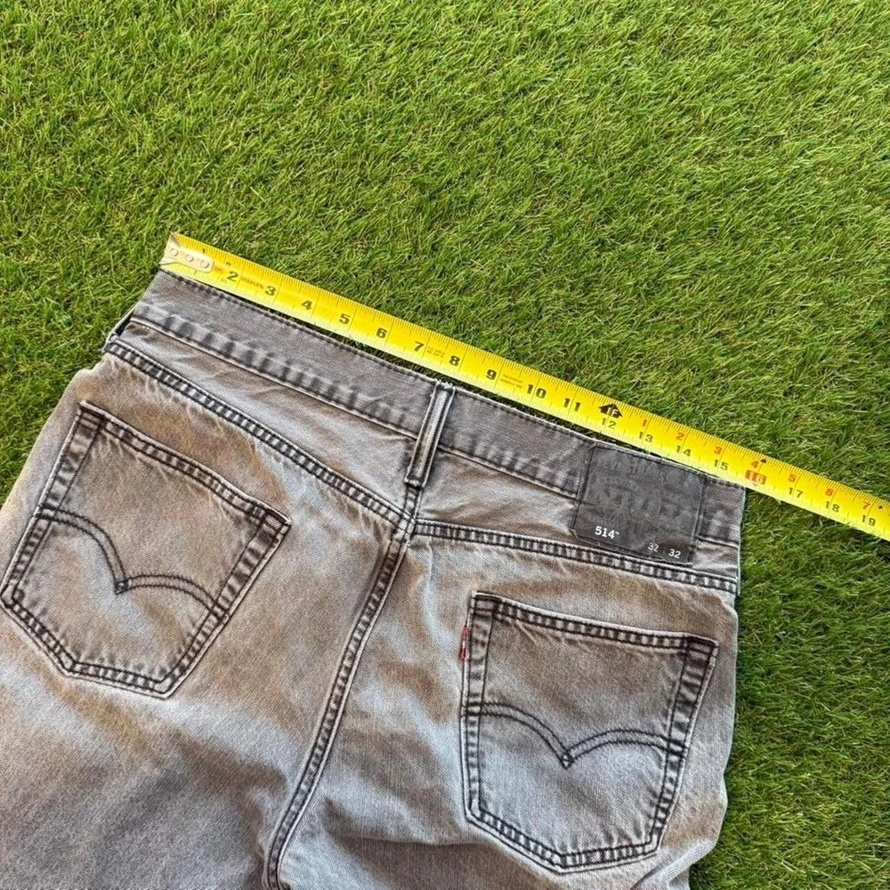 Levi's 514 (slim) straight fit gray jeans 32x32
